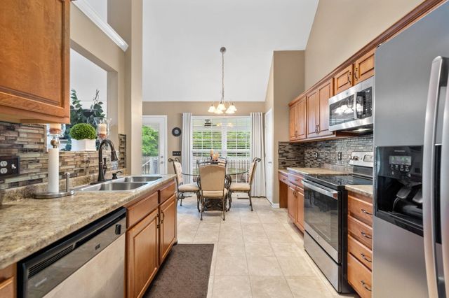 6129 Oilskin Drive, Ooltewah, TN 37363
