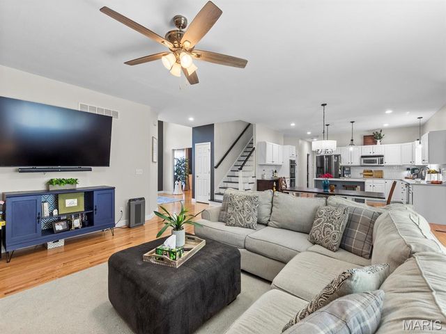 1319 Merganser Boulevard, Swansea, IL 62226