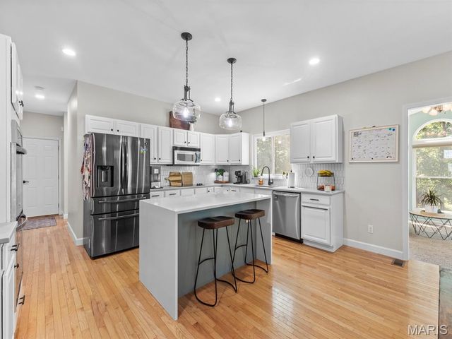 1319 Merganser Boulevard, Swansea, IL 62226