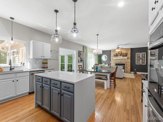 1319 Merganser Boulevard, Swansea, IL 62226