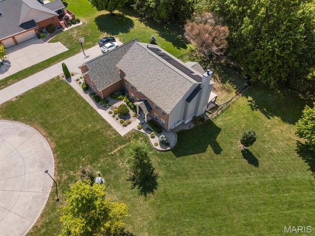 1319 Merganser Boulevard, Swansea, IL 62226