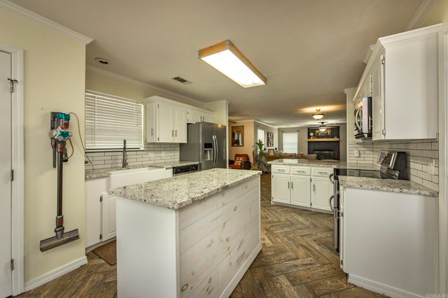 34 Ridge Road, Cabot, AR 72023