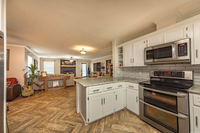 34 Ridge Road, Cabot, AR 72023