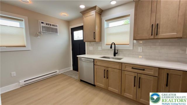 311 Church Street, Catasauqua Boro, PA 18032