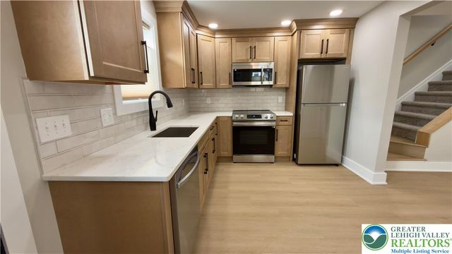 311 Church Street, Catasauqua Boro, PA 18032