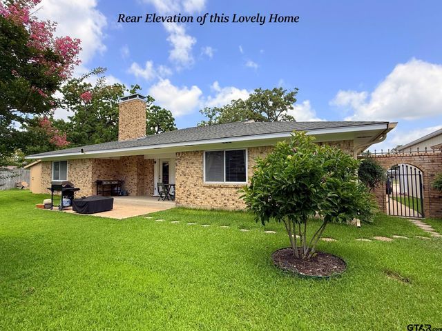 237 Oregon St., Van, TX 75790