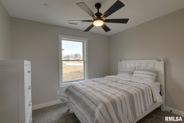 2803 N 23RD Street, Quincy, IL 62305