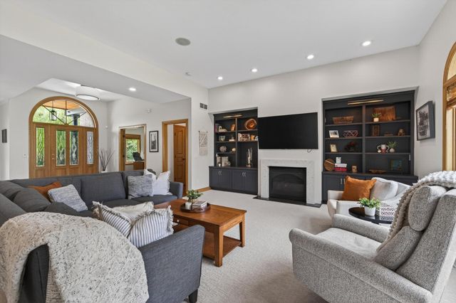5555 Trenton Lane N, Plymouth, MN 55442