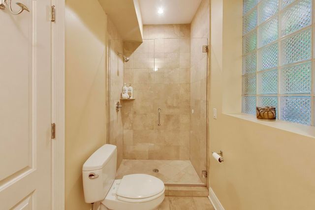 1922 W Armitage Avenue 2, Chicago, IL 60622