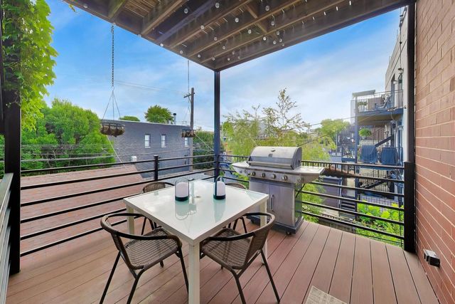 1922 W Armitage Avenue 2, Chicago, IL 60622