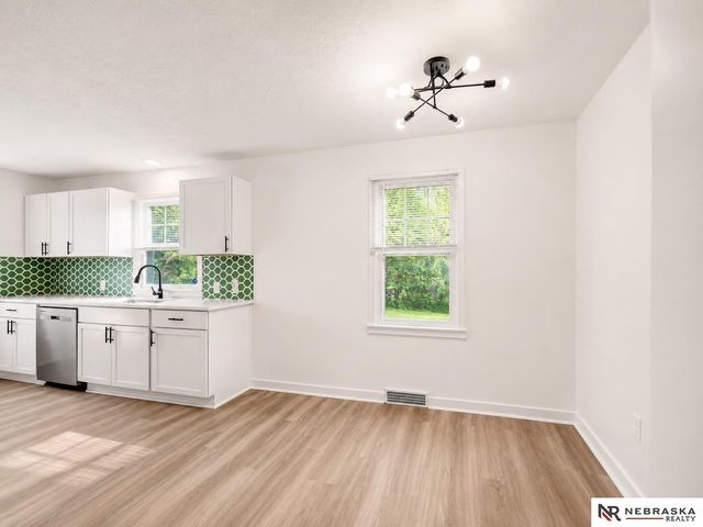 4107 Corby Street, Omaha, NE 68111