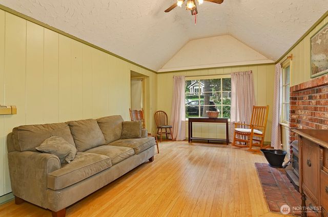 14019 36th Avenue NE, Seattle, WA 98125