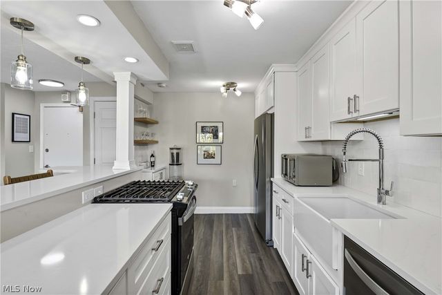12900 Lake Avenue 615, Lakewood, OH 44107