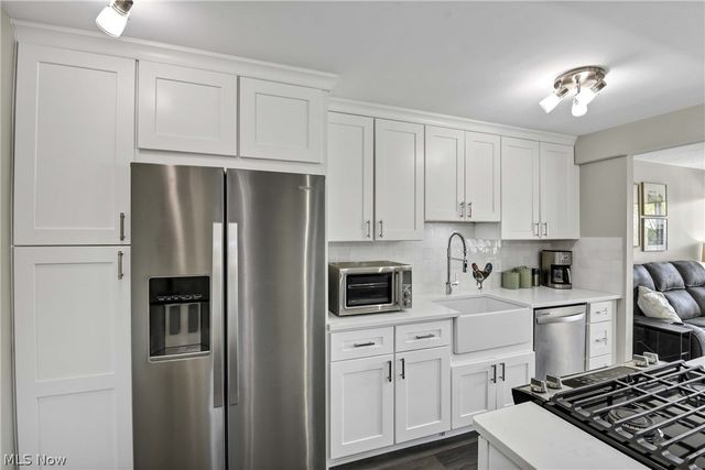 12900 Lake Avenue 615, Lakewood, OH 44107