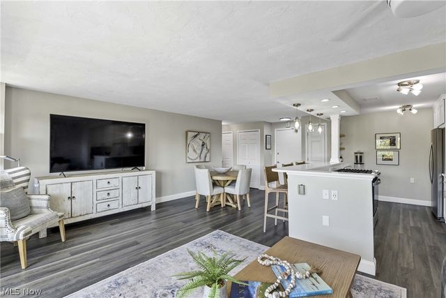 12900 Lake Avenue 615, Lakewood, OH 44107