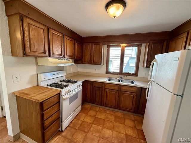 135 Wadsworth Street, Syracuse, NY 13203