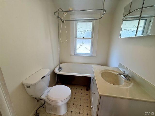 135 Wadsworth Street, Syracuse, NY 13203