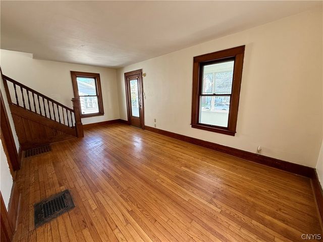 135 Wadsworth Street, Syracuse, NY 13203