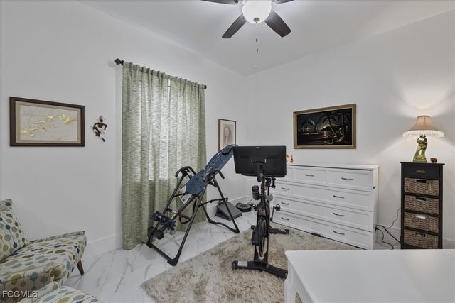 3310 SW 11th PL, Cape Coral, FL 33914