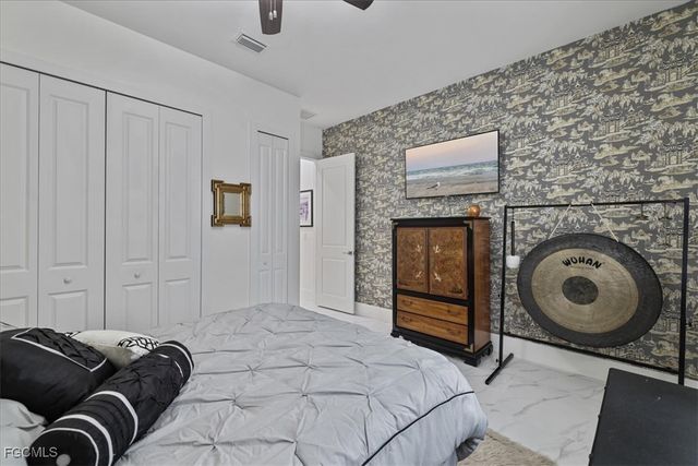 3310 SW 11th PL, Cape Coral, FL 33914