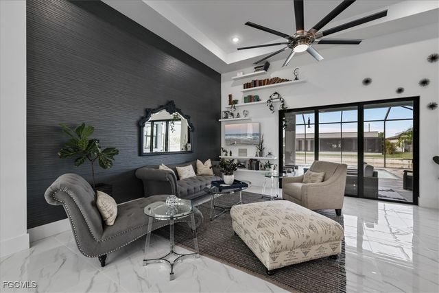 3310 SW 11th PL, Cape Coral, FL 33914