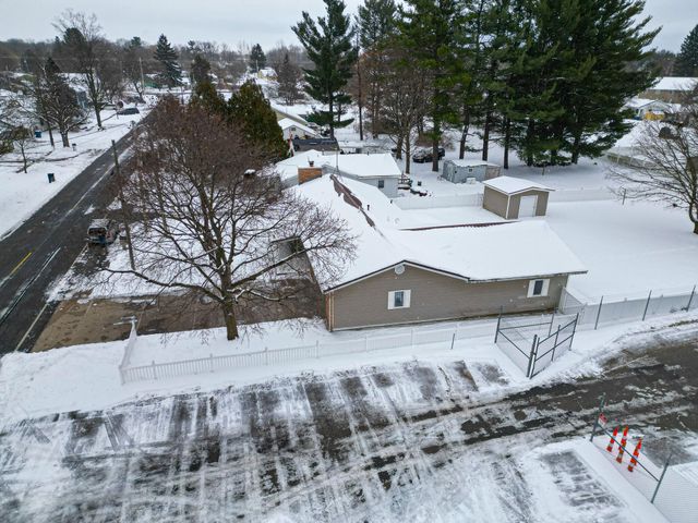 508 Emory Street, Howard City, MI 49329