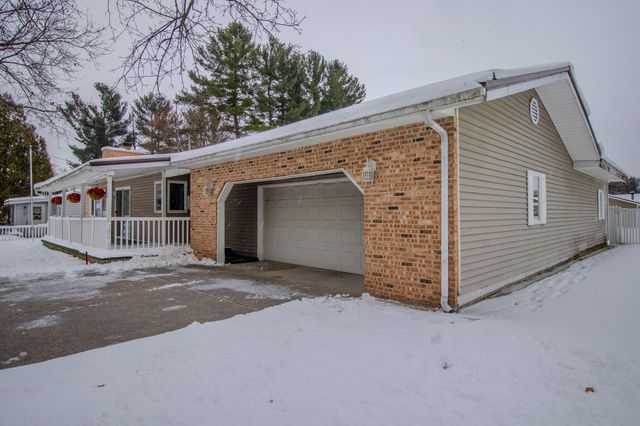 508 Emory Street, Howard City, MI 49329