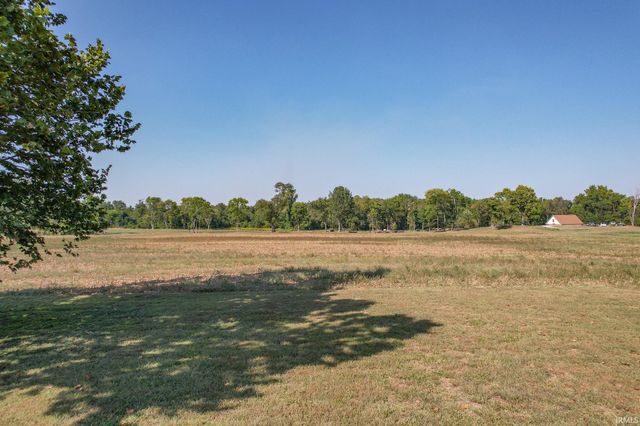 9596 W 575 S, Owensville, IN 47665