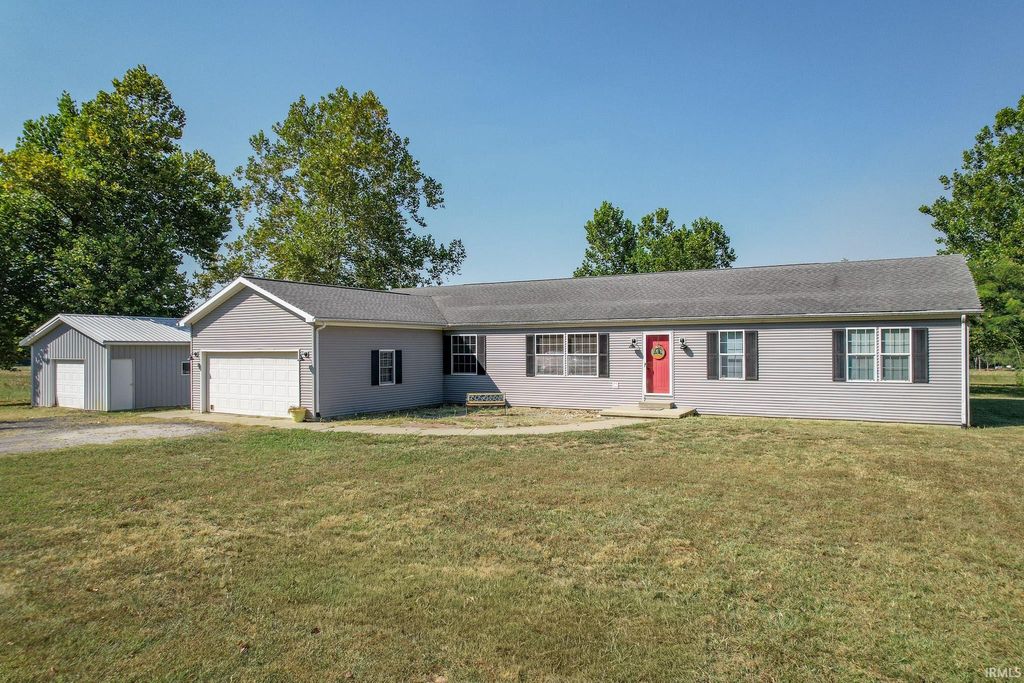 9596 W 575 S, Owensville, IN 47665
