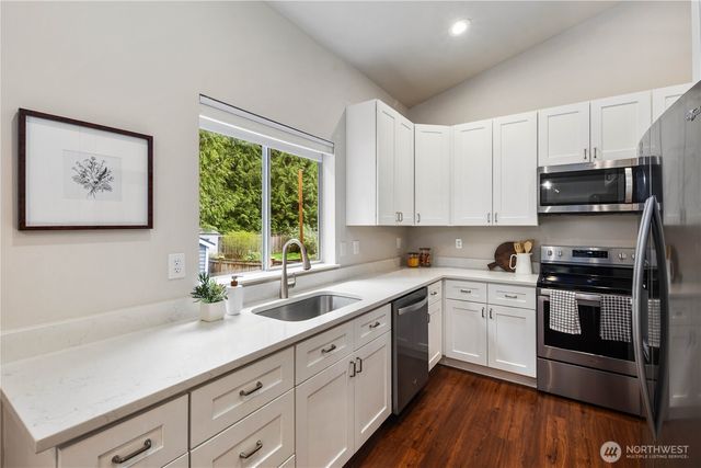 14906 55th Drive SE, Everett, WA 98208