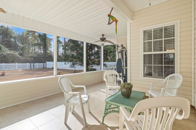 112 River Country Dr., Conway, SC 29526