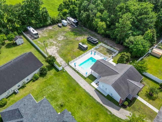 112 River Country Dr., Conway, SC 29526