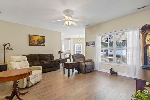 112 River Country Dr., Conway, SC 29526