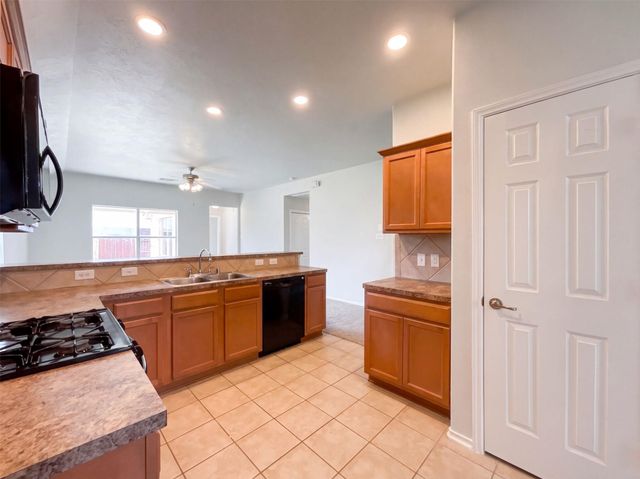 10710 Laurelton Court, Humble, TX 77396