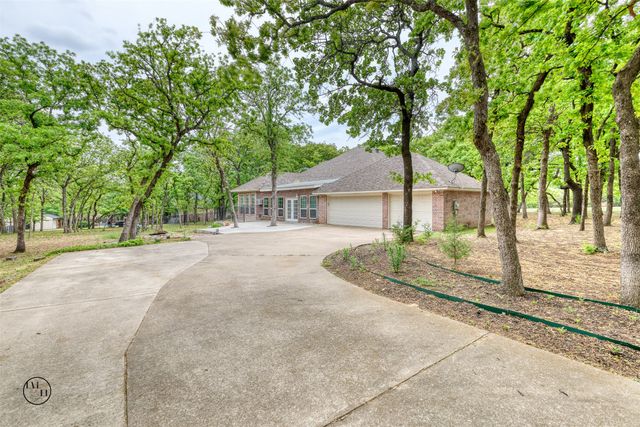 7308 Wooded Acres Trail, Mansfield, TX 76063