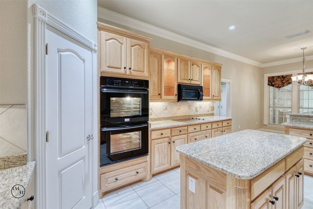7308 Wooded Acres Trail, Mansfield, TX 76063