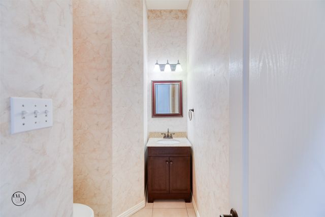 7308 Wooded Acres Trail, Mansfield, TX 76063