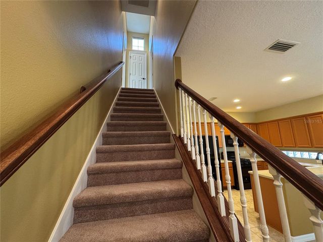 10301 PEBBLESTONE COURT, Leesburg, FL 34788