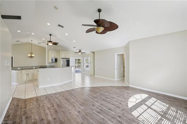 401 NE 23rd AVE, Cape Coral, FL 33909