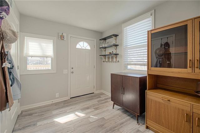 11315 W 68th Street, Shawnee, KS 66203