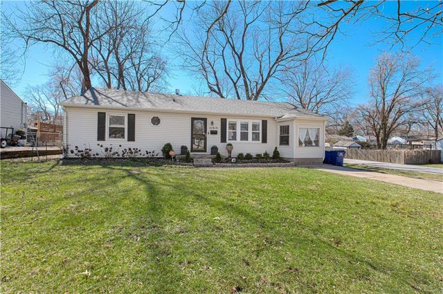11315 W 68th Street, Shawnee, KS 66203