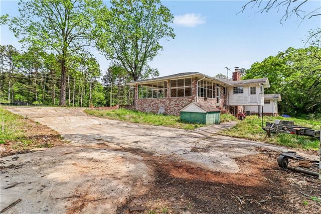 1315 Fairview Road, Ellenwood, GA 30294