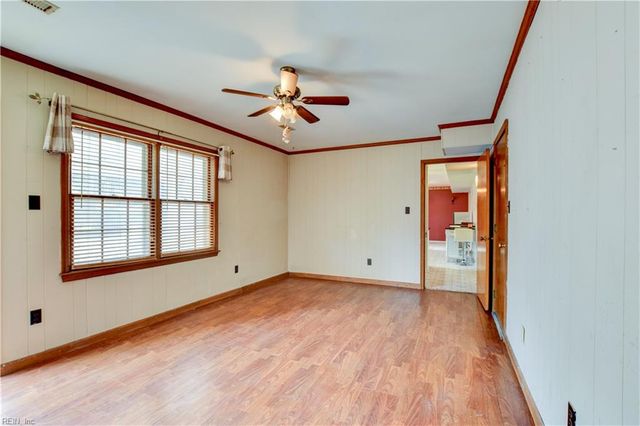 133 Fairmont DR, Hampton, VA 23666