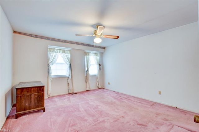 133 Fairmont DR, Hampton, VA 23666