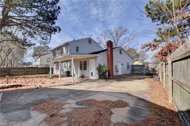 133 Fairmont DR, Hampton, VA 23666