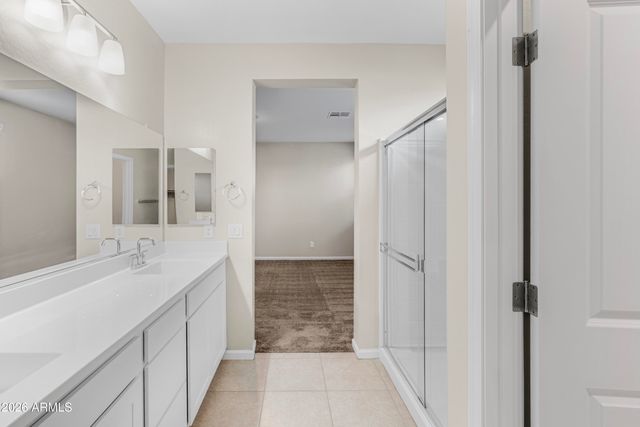 17419 W Patrick Lane, Surprise, AZ 85387