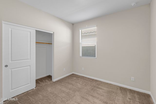 17419 W Patrick Lane, Surprise, AZ 85387