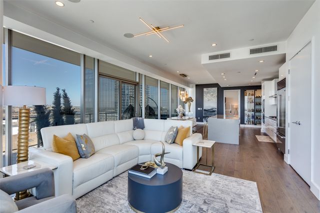 7901 Windrose Avenue 1101, Plano, TX 75024