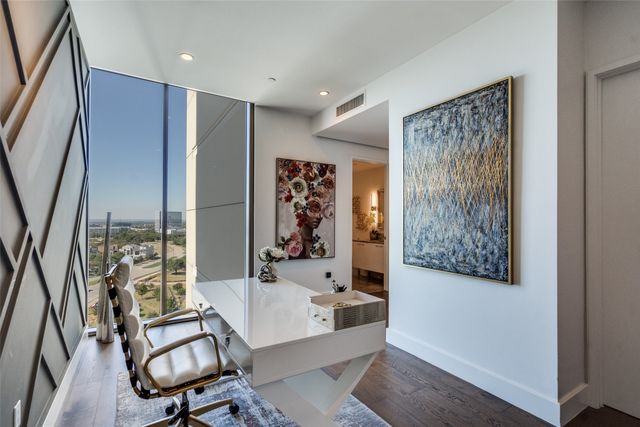 7901 Windrose Avenue 1101, Plano, TX 75024