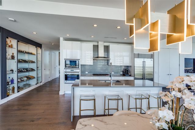 7901 Windrose Avenue 1101, Plano, TX 75024